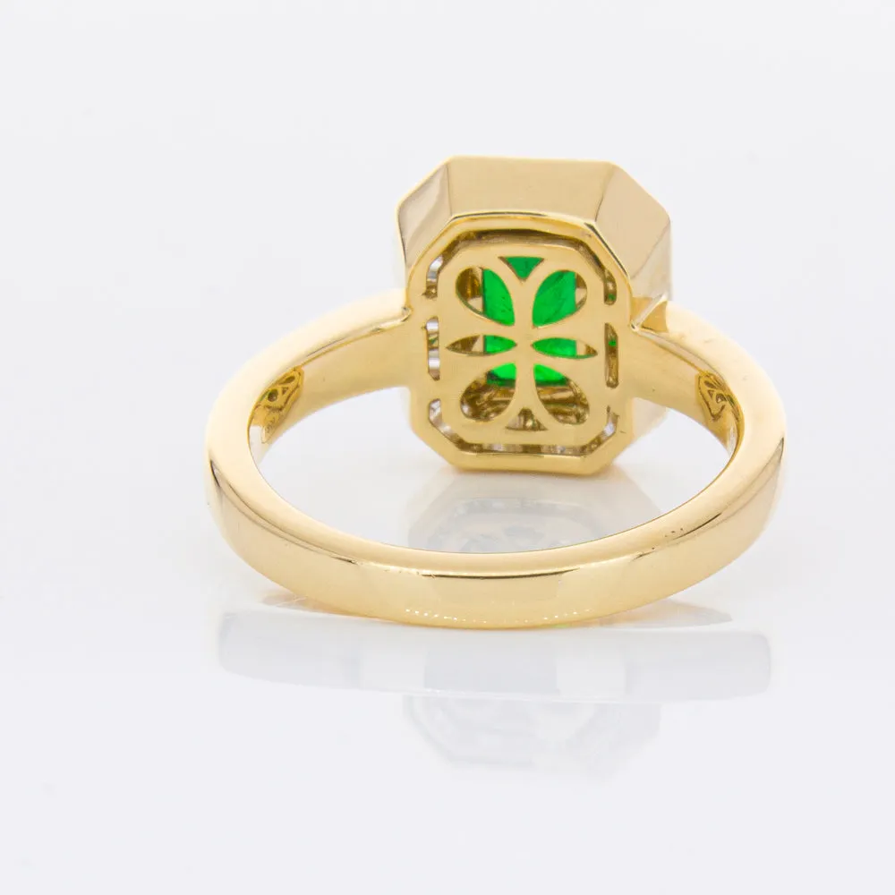 18ct Yellow Gold 1.13ct Emerald & Diamond Ring