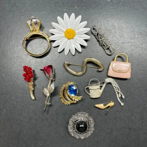 Assorted Brooches Lot Bling Silver Gold Tone Flowers Ring