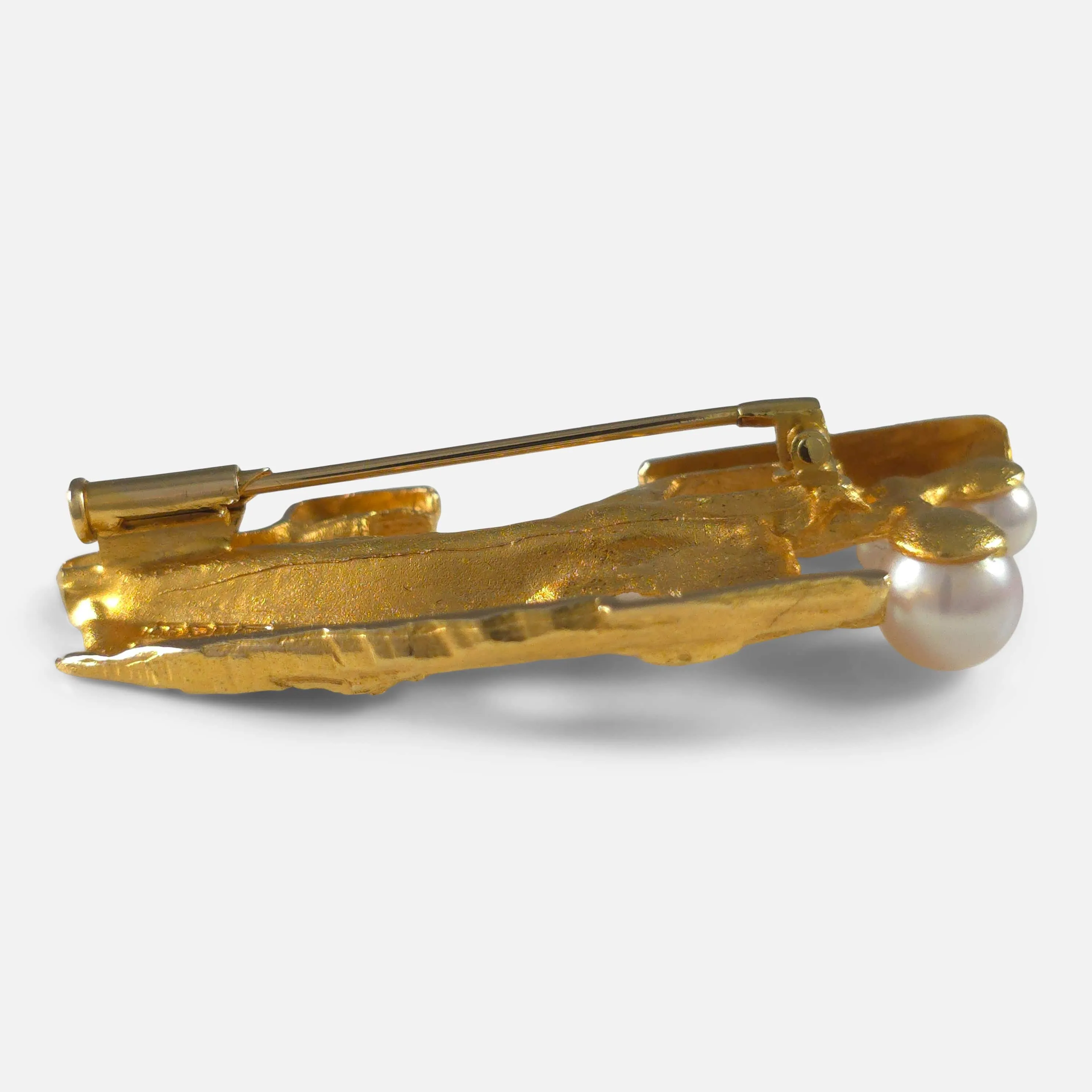 Björn Weckström Lapponia 'Bow of Argo' Brooch - 14ct Gold with Pearls