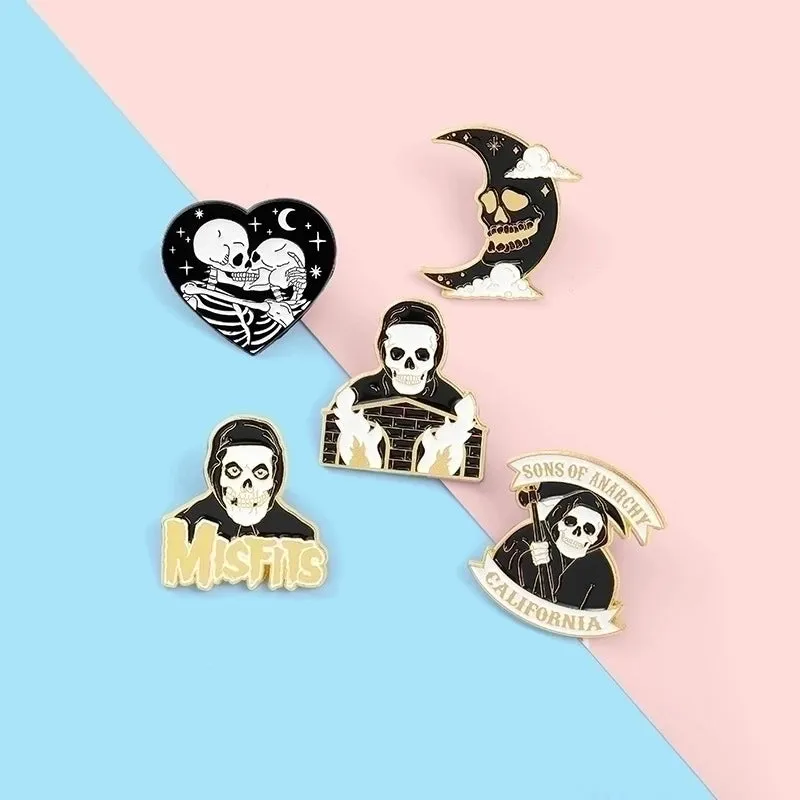 Cartoon Style Pin Cartoon Character Alloy Inlaid Gold Unisex Brooches