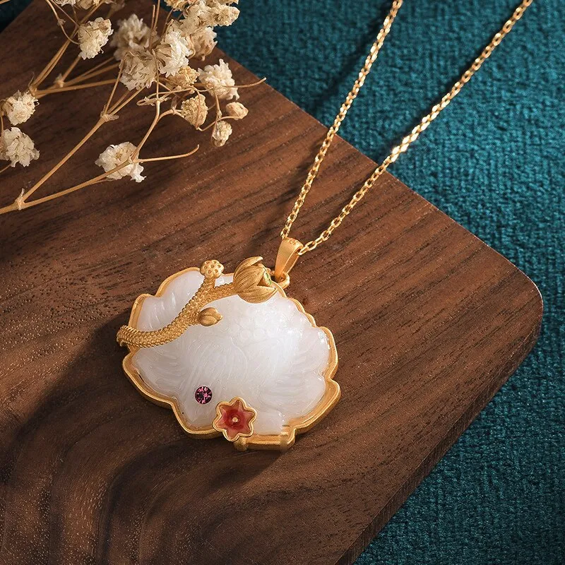 Classic new in natural Hetian jade lotus pendant necklace