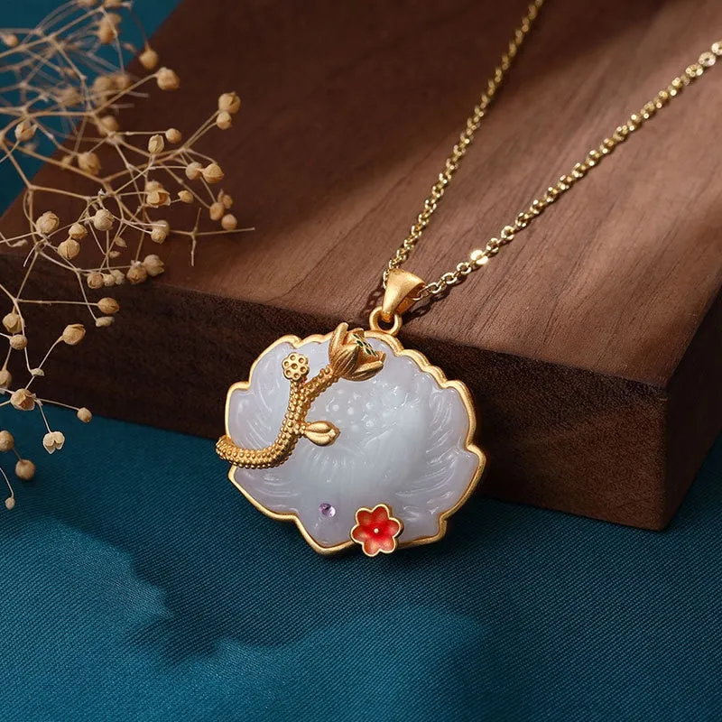 Classic new in natural Hetian jade lotus pendant necklace
