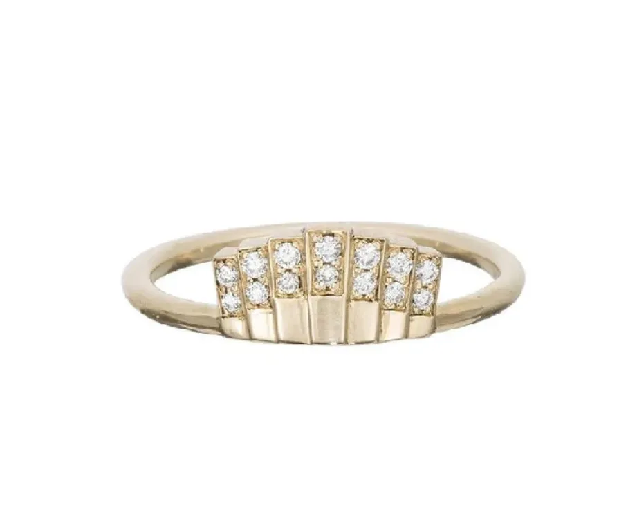 DIAMOND FAN RING