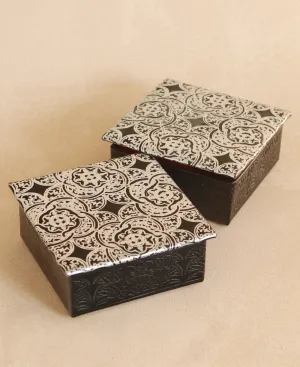 Egyptian Leather Jewelry Box in Silver Arabesque
