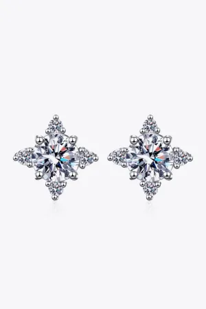 Elegant 2 Carat Moissanite Clover Leaf Stud Earrings: A Luxurious Touch of Charm