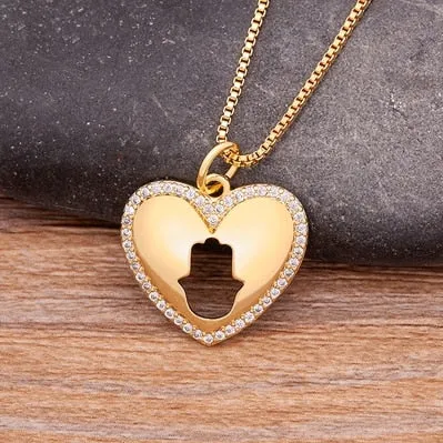 Exquisite Hollow Butterfly Necklace for Women Men