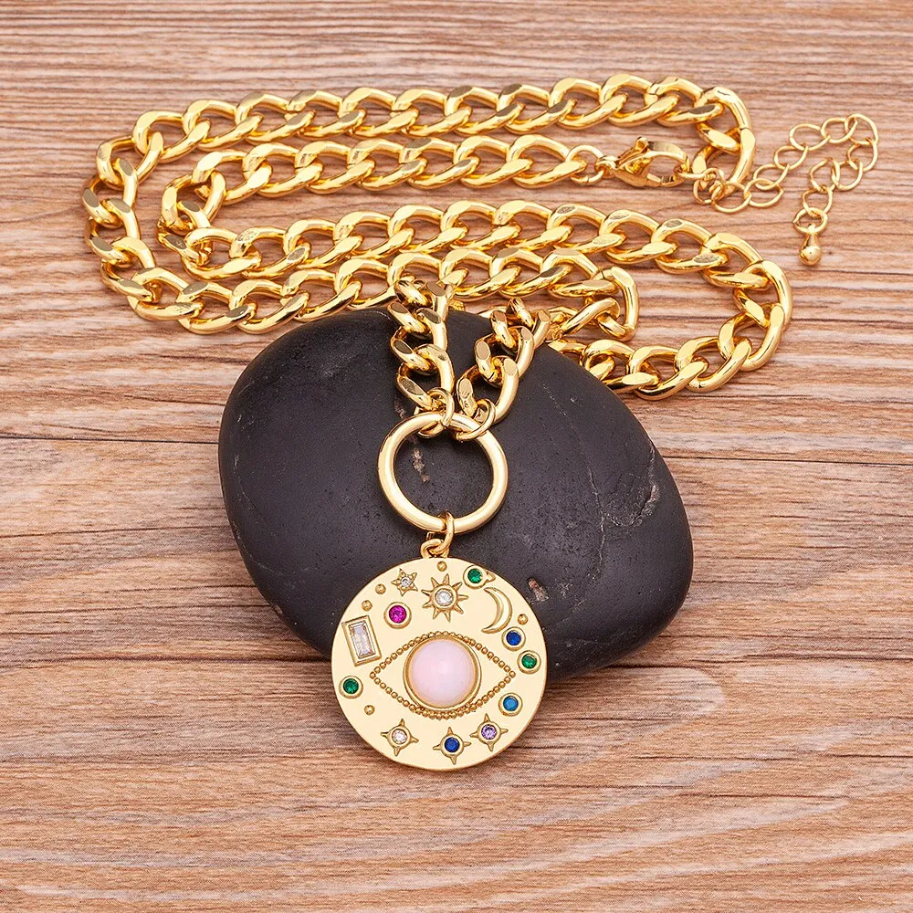 Exquisite Zircon Round Turkish Evil Eye Pendant Inlaid Fashionable Pearl Necklace Women