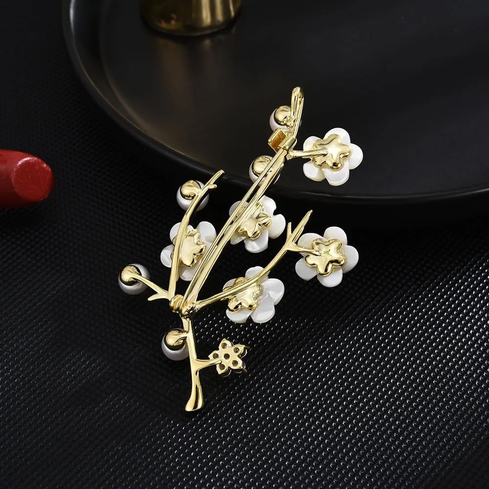 Fashion Flower Brooches for Women Rhinestone Flower Brooches Pins 18k Gold Plated Lapel Pins Jewelry for Girlfriend Wife