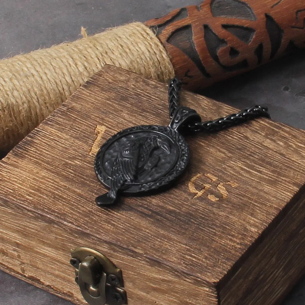 Fashion Simple Compact and Exquisite Crow Raven Eagle Men's and Women's Pendant