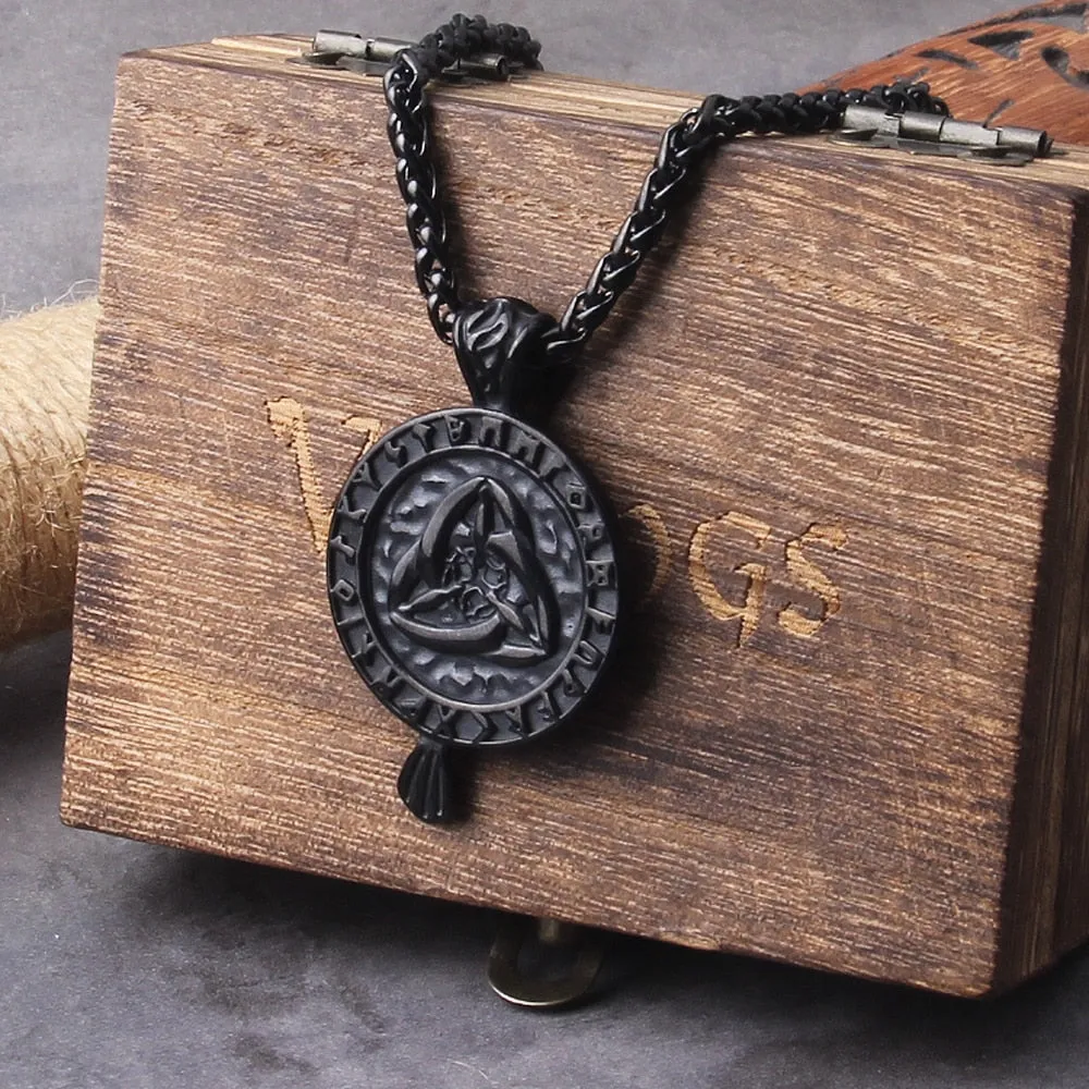 Fashion Simple Compact and Exquisite Crow Raven Eagle Men's and Women's Pendant