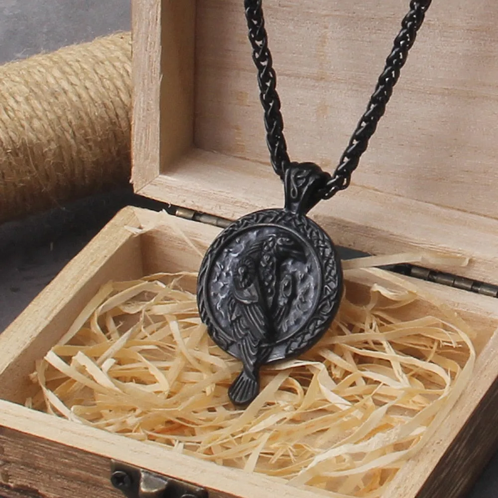 Fashion Simple Compact and Exquisite Crow Raven Eagle Men's and Women's Pendant