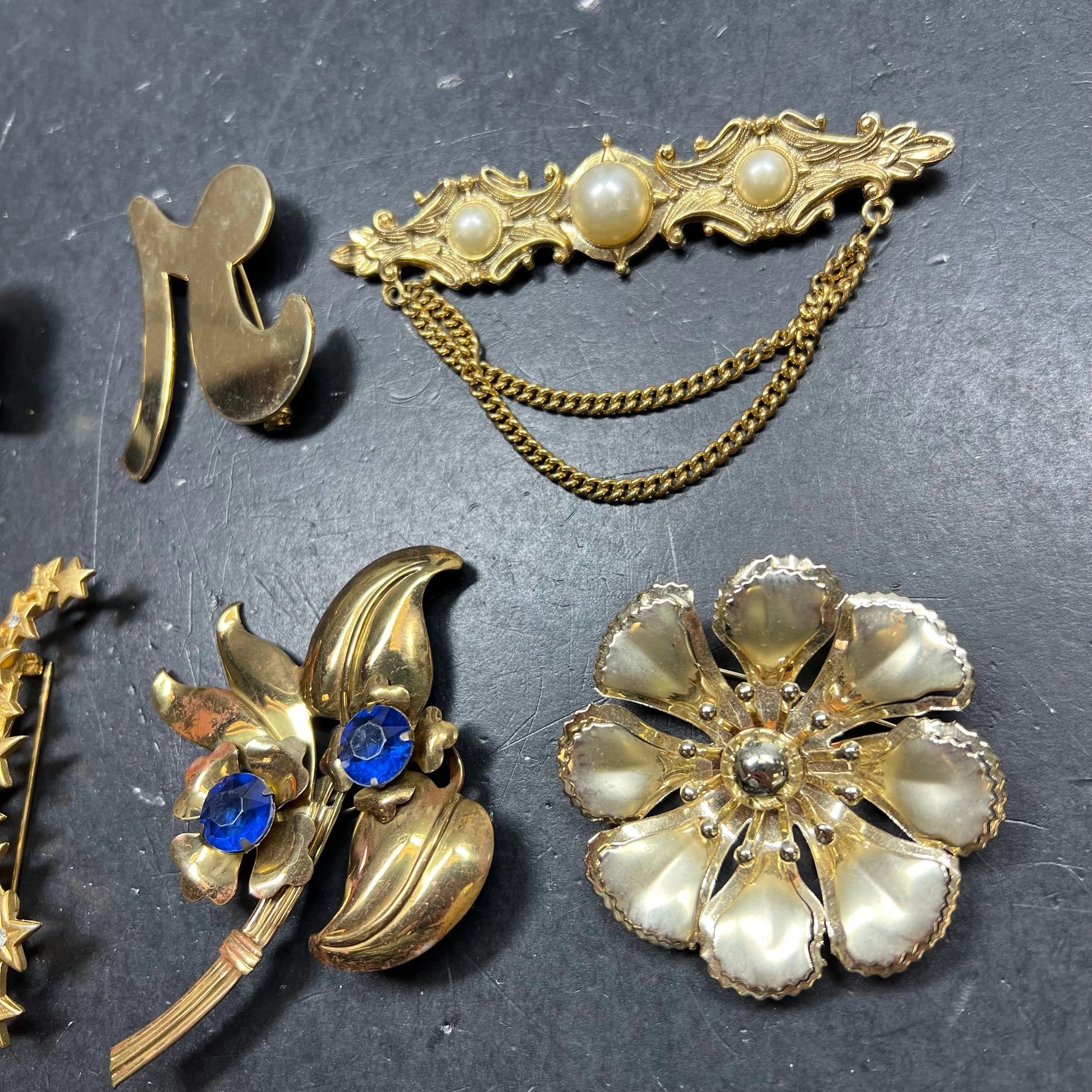 Gold Tone Brooch Lot Assorted Styles Large Pins