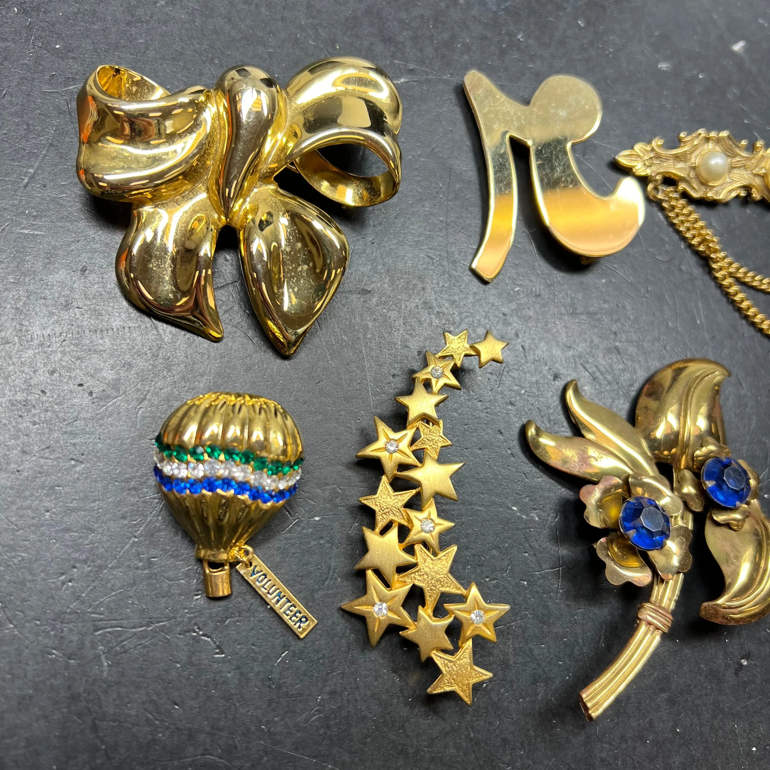 Gold Tone Brooch Lot Assorted Styles Large Pins