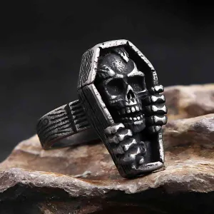 Gripping Skull Coffin Ring