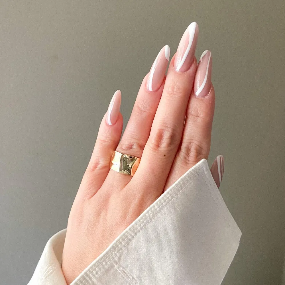 Hana Hammered Ring - 925 Silver