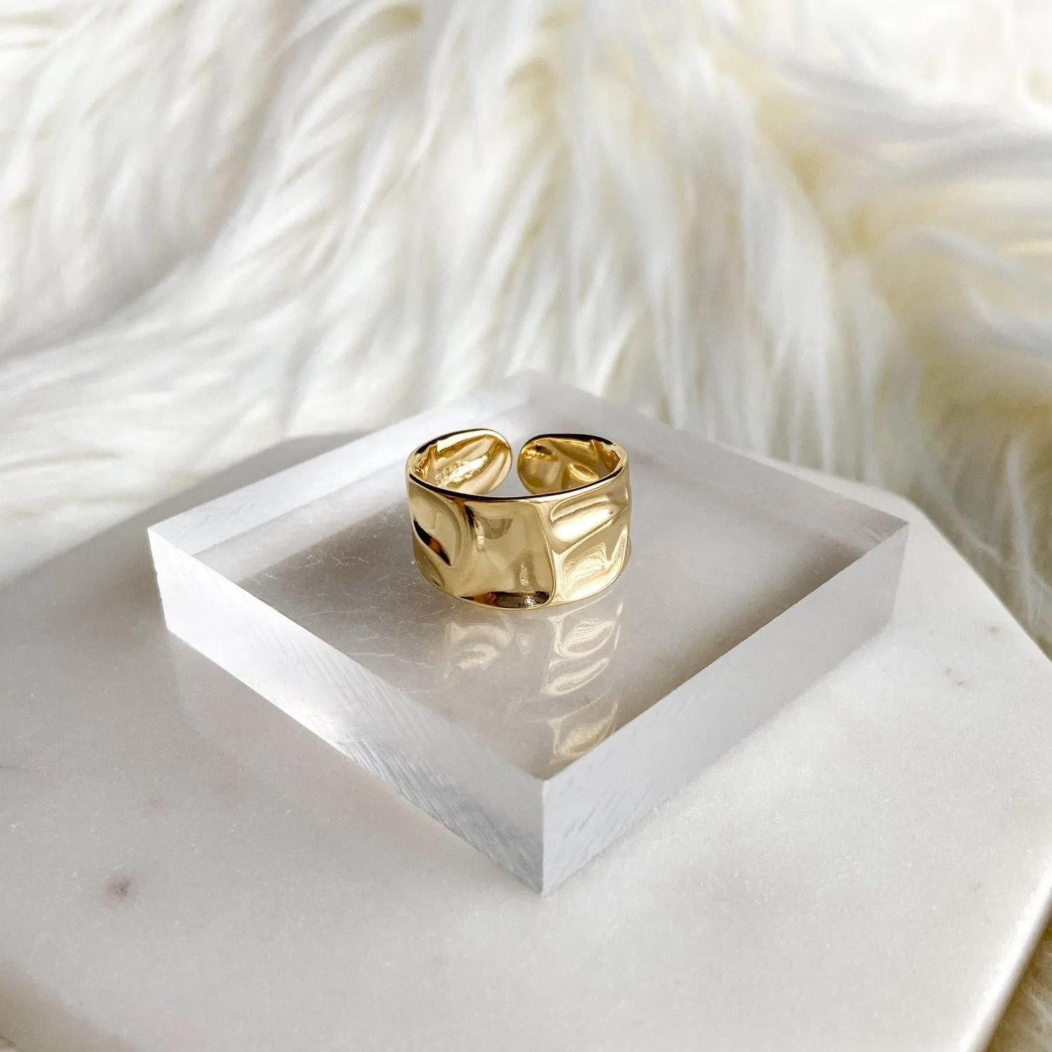 Hana Hammered Ring - 925 Silver