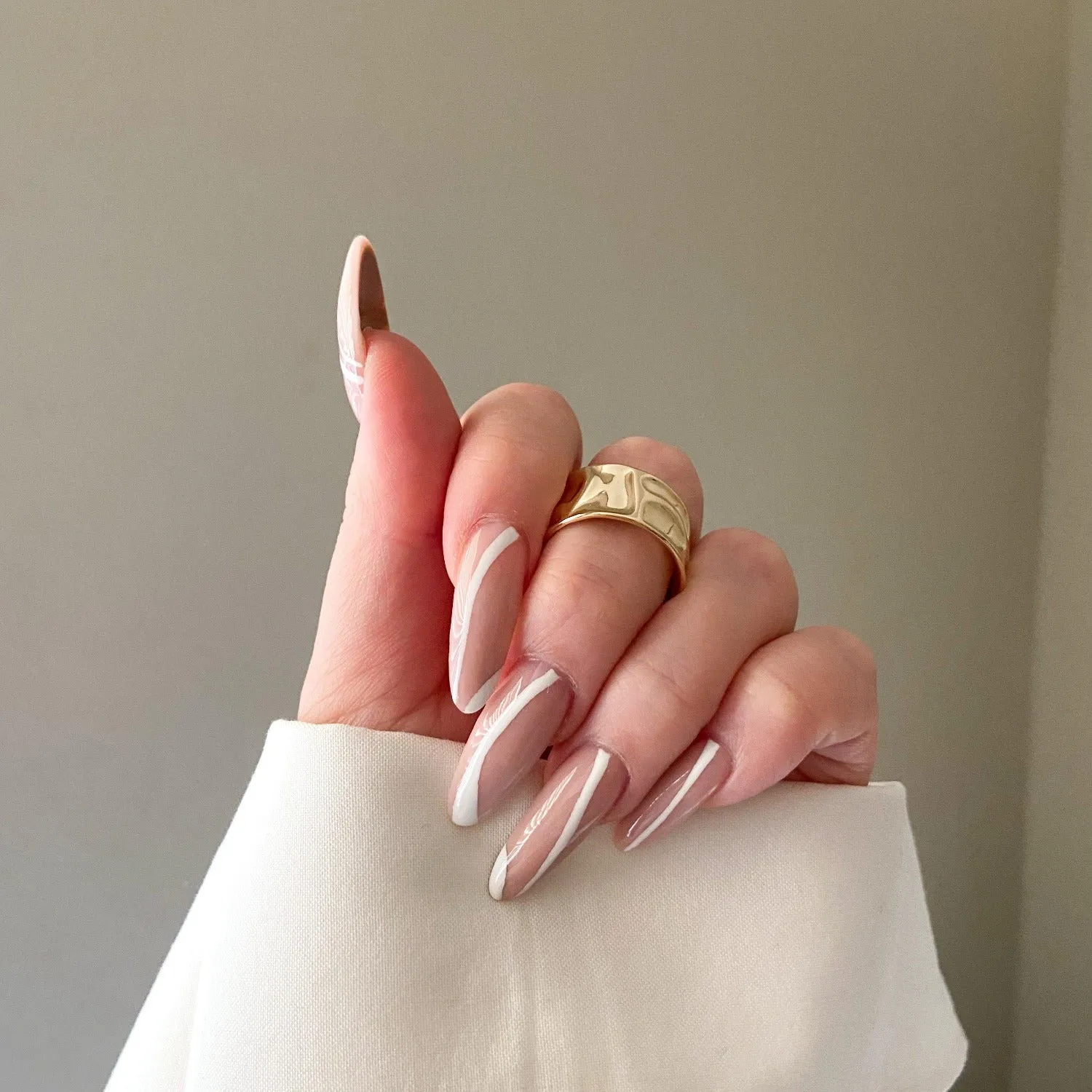 Hana Hammered Ring - 925 Silver
