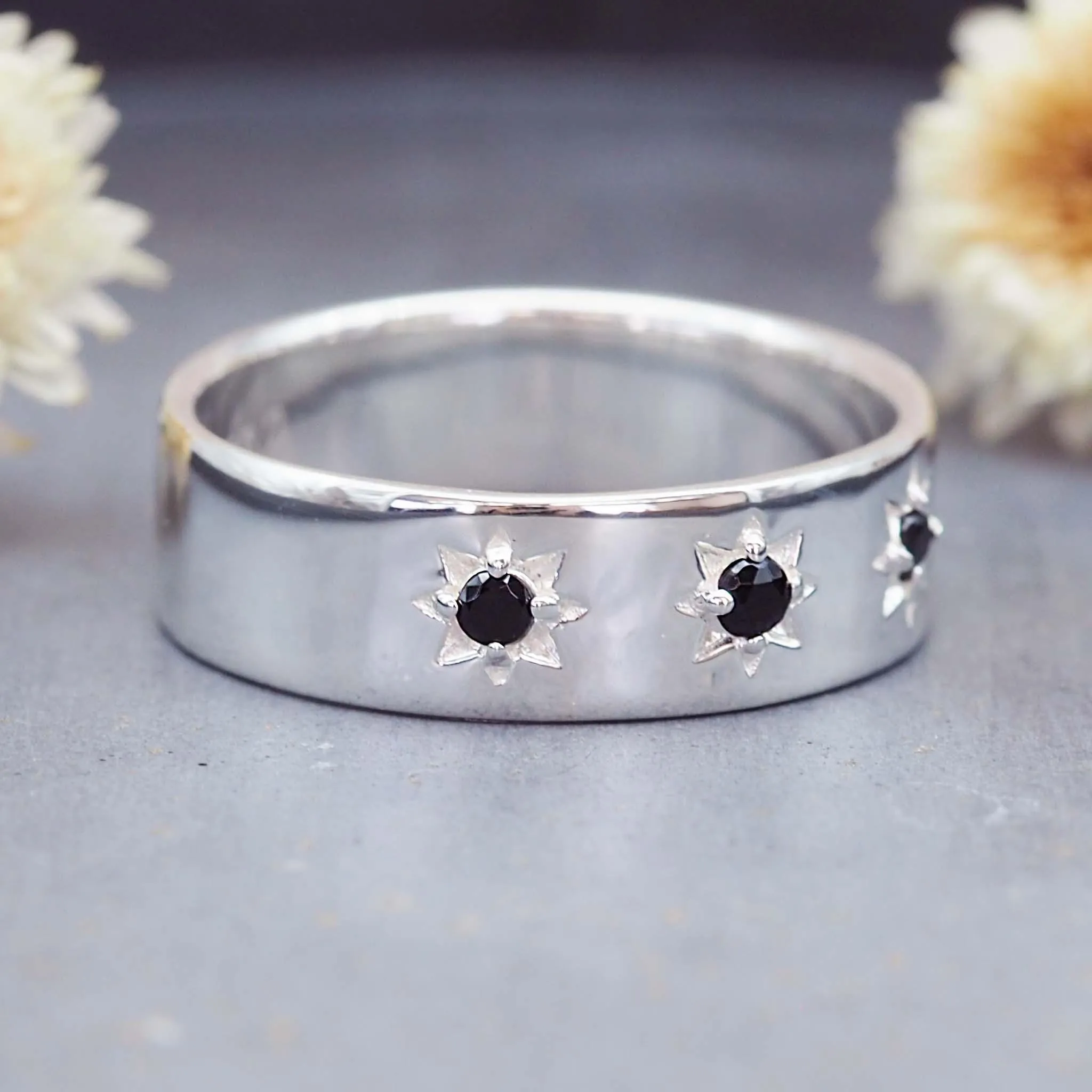 LIMITED EDITION ‘i h x LUNA’ Black Spinel Medusa Band