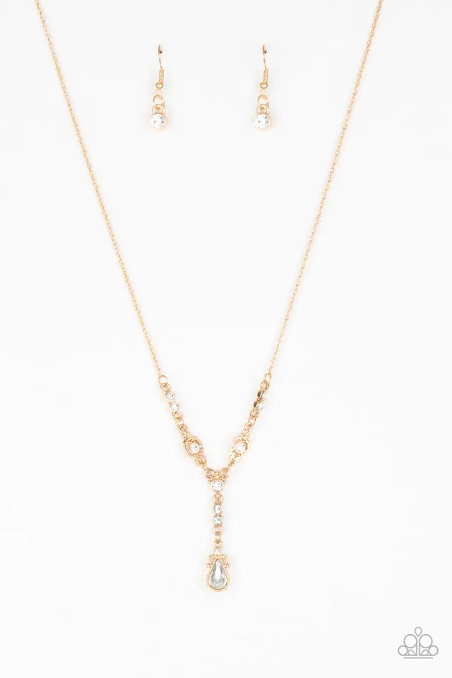 Paparazzi Necklace ~ Diva Dazzle - Gold