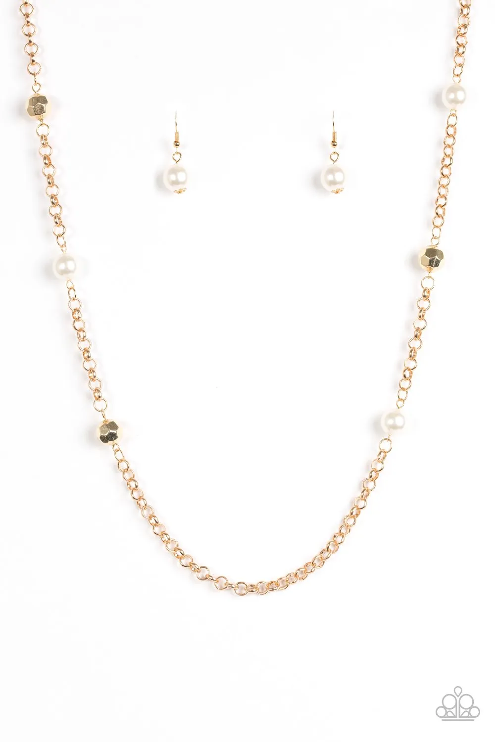 Paparazzi Necklace ~ Showroom Shimmer - Gold