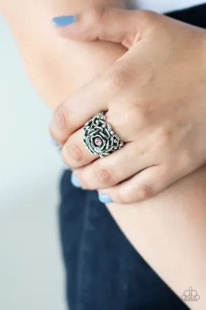 Paparazzi Ring ~ Rose Garden Royal - Pink