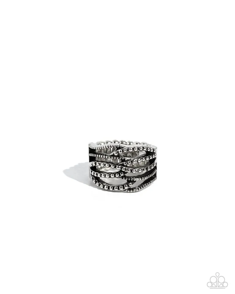 Paparazzi Ring ~ Streamlined Showdown - Silver