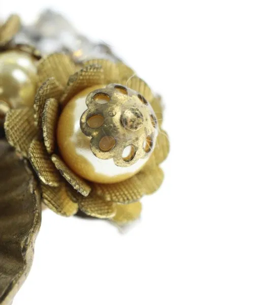 rada Brooches/Corsages