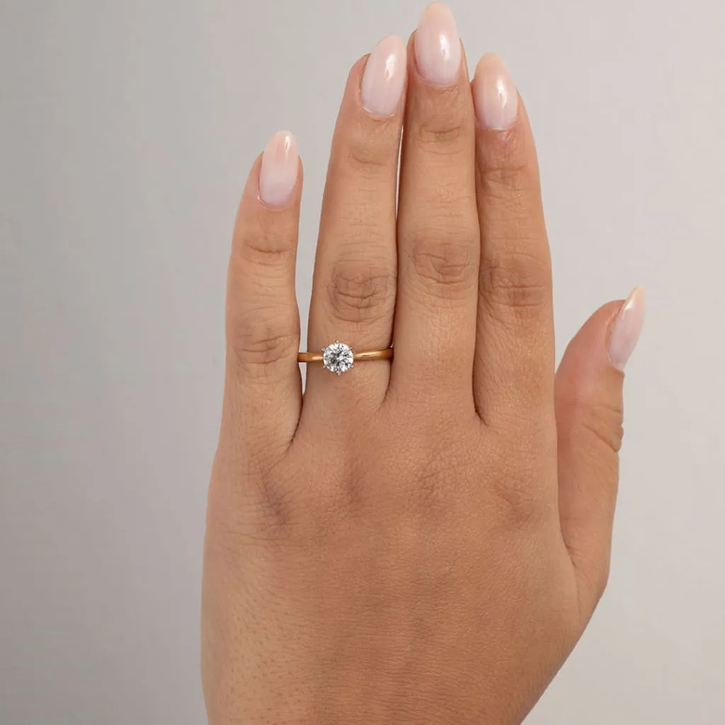 REGAL 0.71ct | Round Solitaire Natural Diamond Set in 18ct Gold