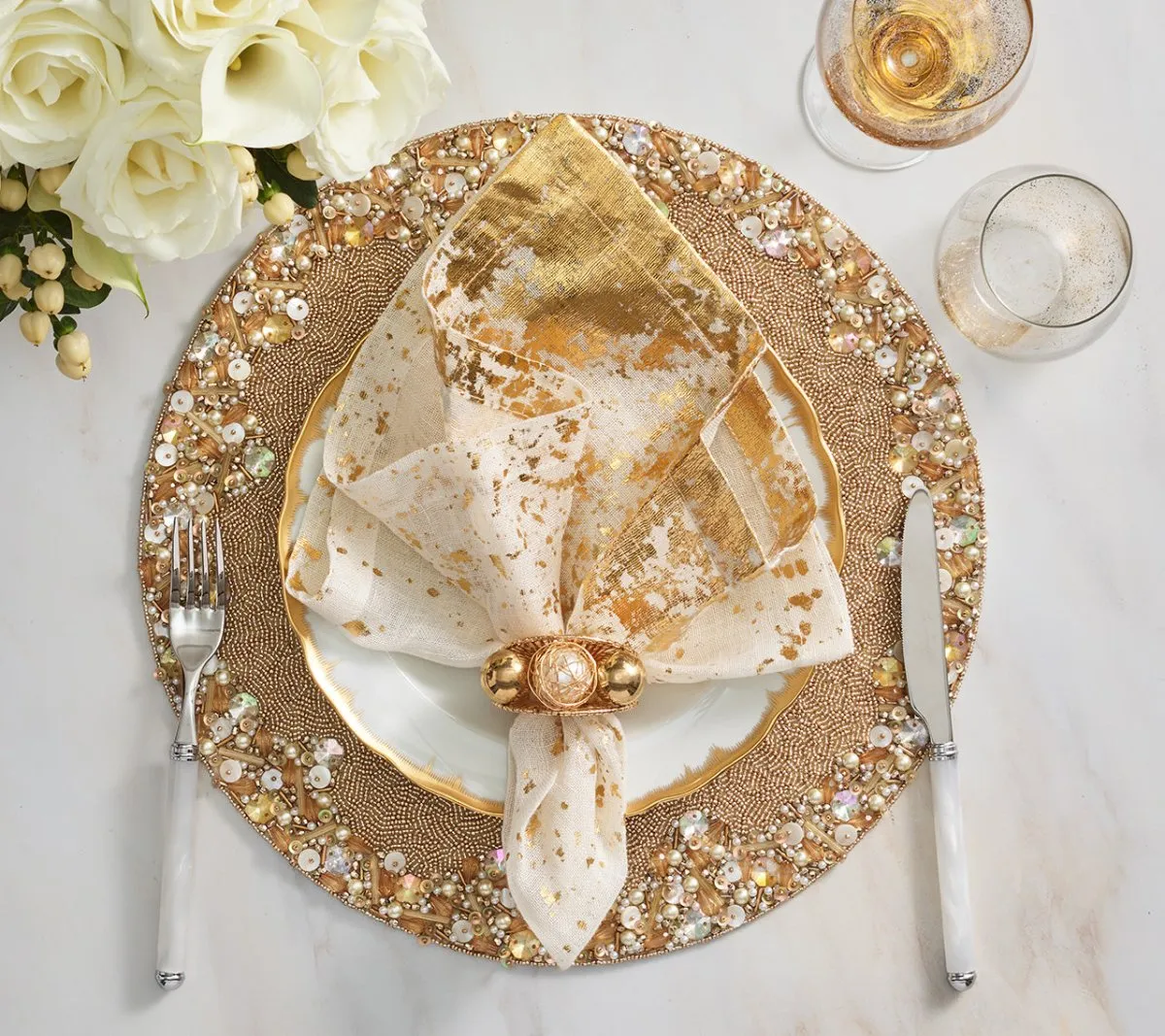 Regent Napkin Ring in Ivory & Gold, Set of 4