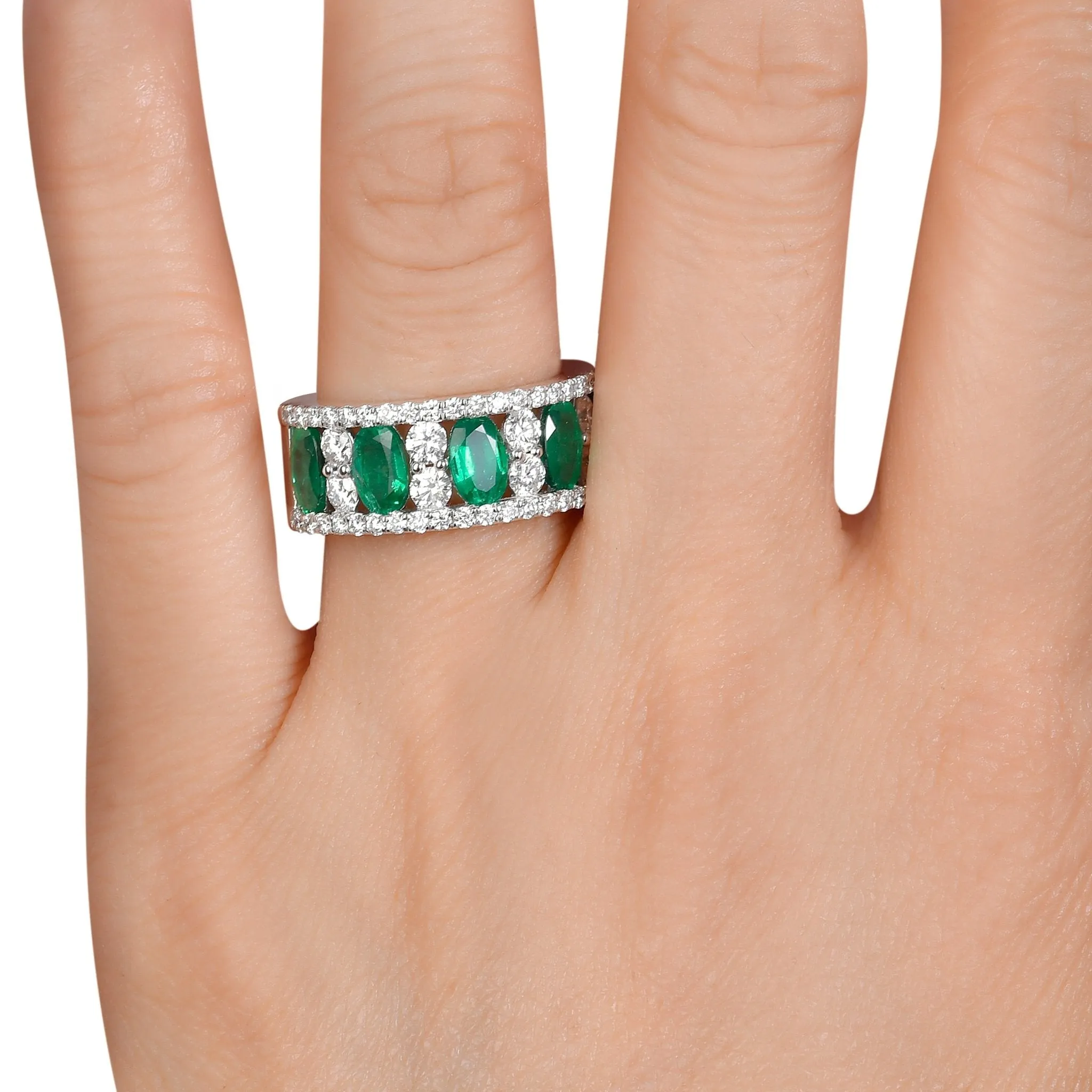 Reina Ring  - YG