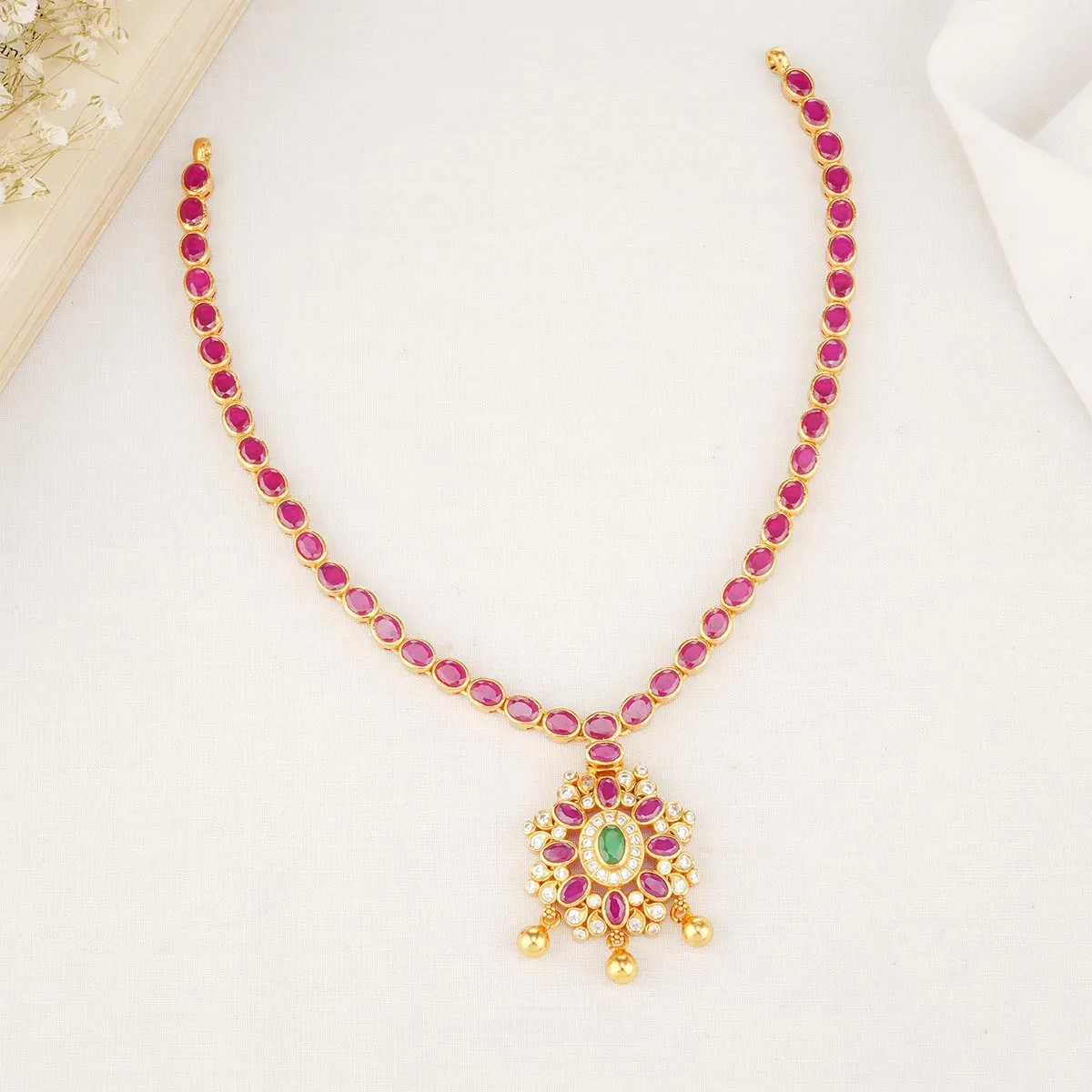 Samitha Short Necklace