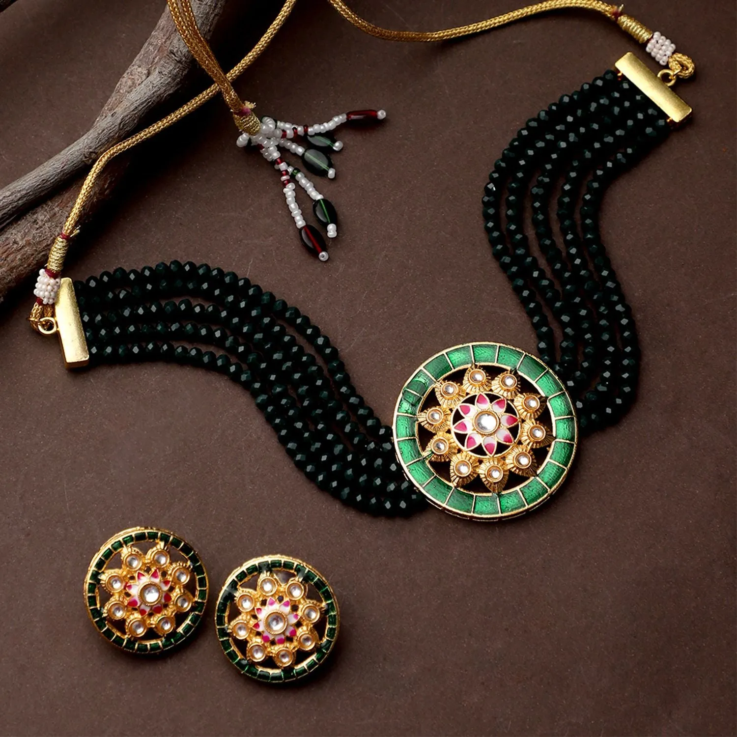 Traditional Kundan Choker Necklace Set