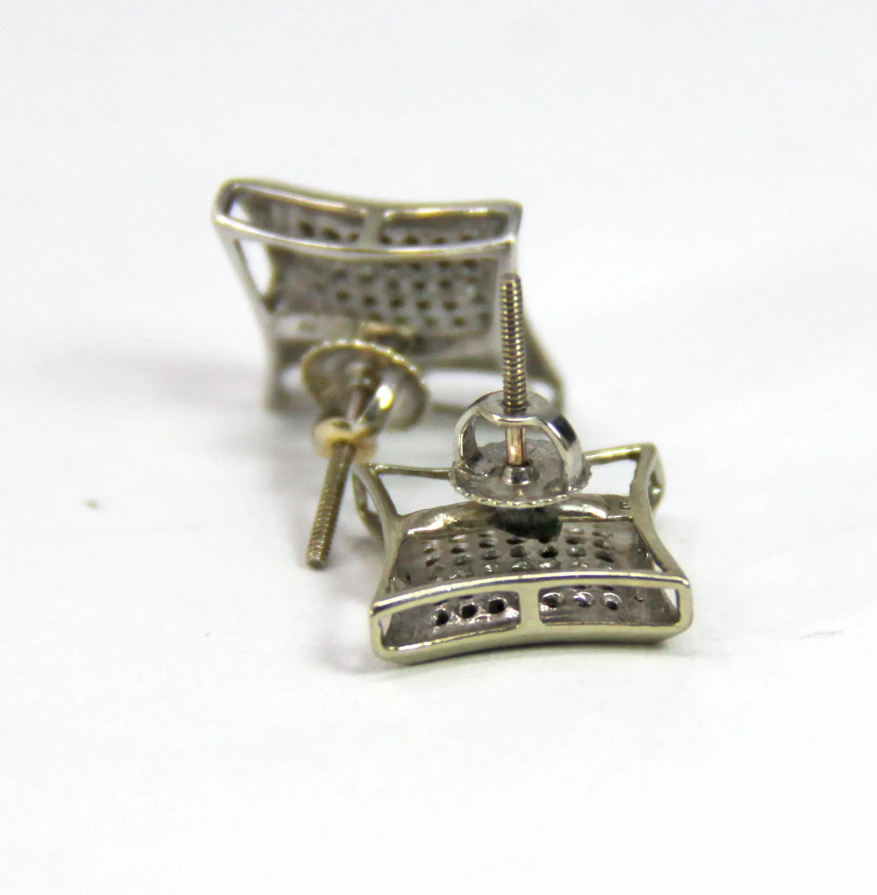 White Gold Womens Diamond Square Kite Cluster Screwback Earrings