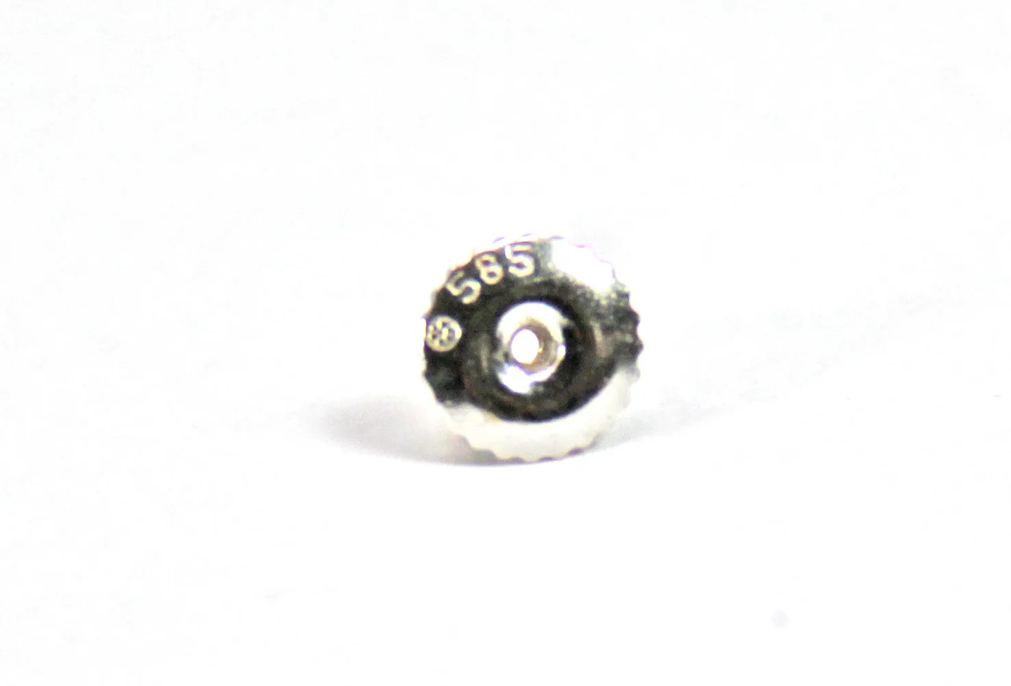 White Gold Womens Diamond Square Kite Cluster Screwback Earrings